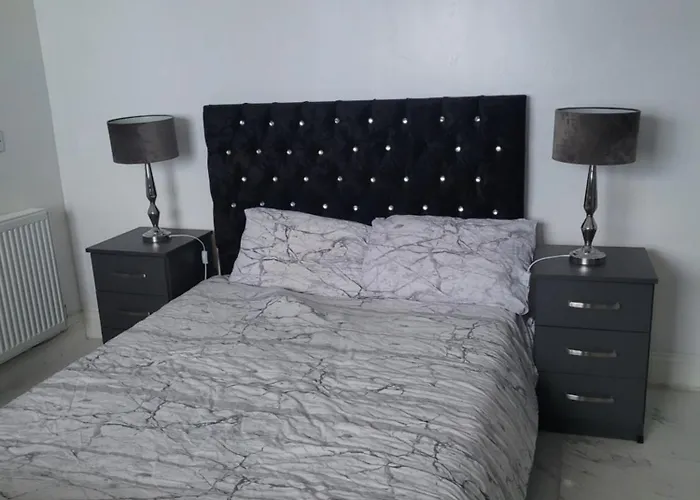 Guest house Southfield 3*