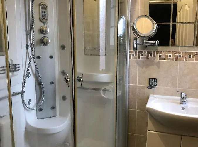 Guest house Southfield 3*